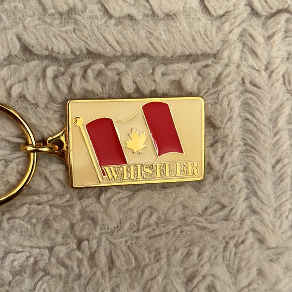 Whistler keychain NWT - Picture 2 of 16